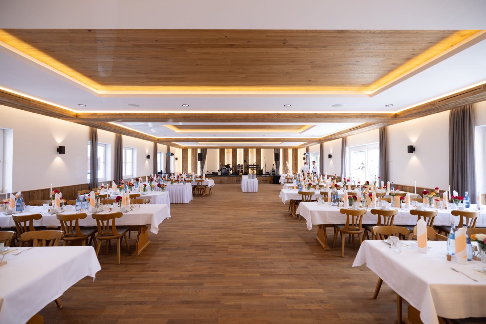 Saal im Gasthof Lachner